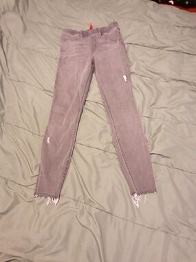 Spanx Women’s Gray Distressed Skinny Jeans Grunge Core Rocker Chic City Casual